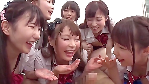 Sexy, ale fam in pussy video