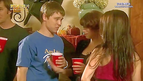 Hawt anal fucking in the kitchen