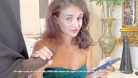 She has ala bert in her pussy and mouth